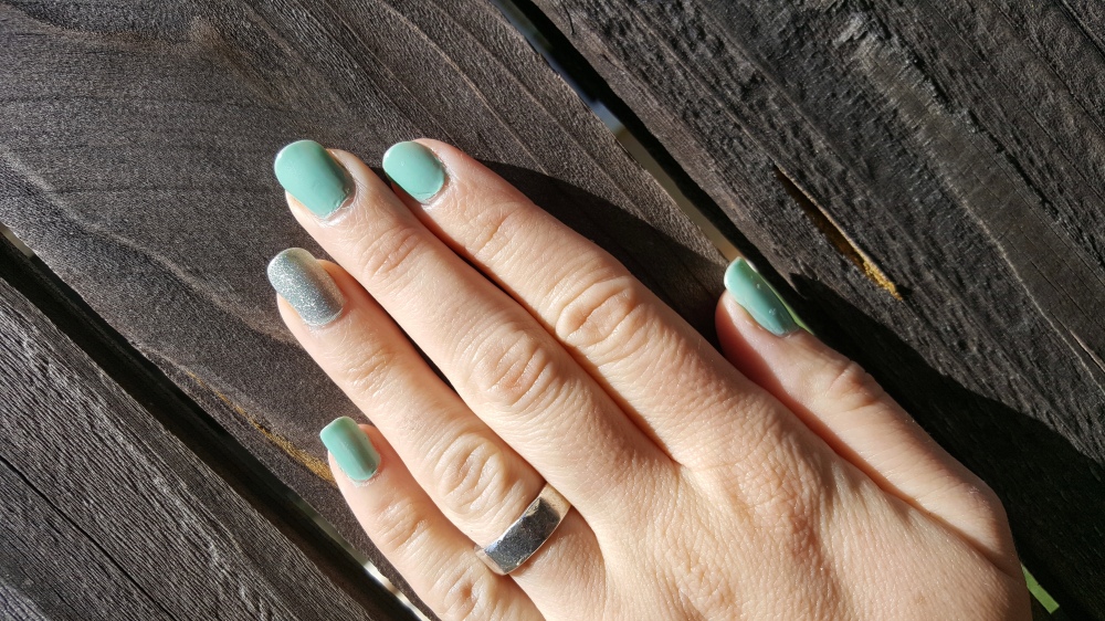 Turquoise Nails and Silver Halo Accent